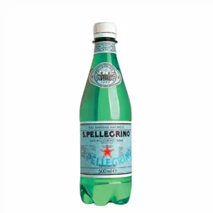 Acqua Sanpellegrino plastica
